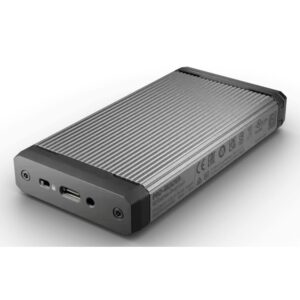 SanDisk PRO-READER card reader