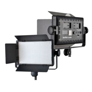 LED 500C Bi Color met barndoor