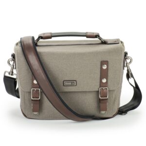 Signature 10 - dusty olive