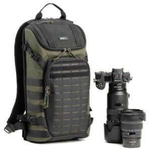 DarkLight Backpack 14L - montane green