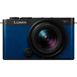 PANASONIC LUMIX S9 Blue + 18-40mm F4.5-6.3