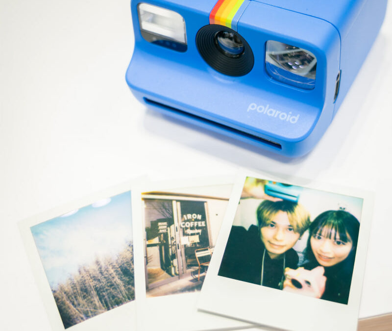 La legendaria cámara instantánea «Polaroid» ha regresado triunfalmente.